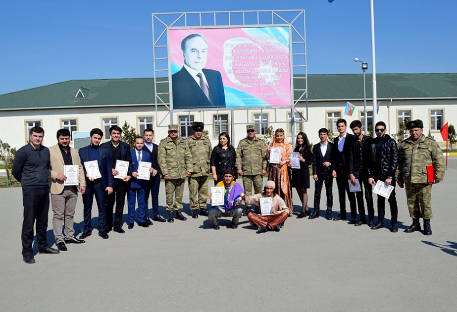 Novruz bayramı ərəfəsində döyüş bölgəsində yerləşən hərbi hissədə tədbir keçirilib