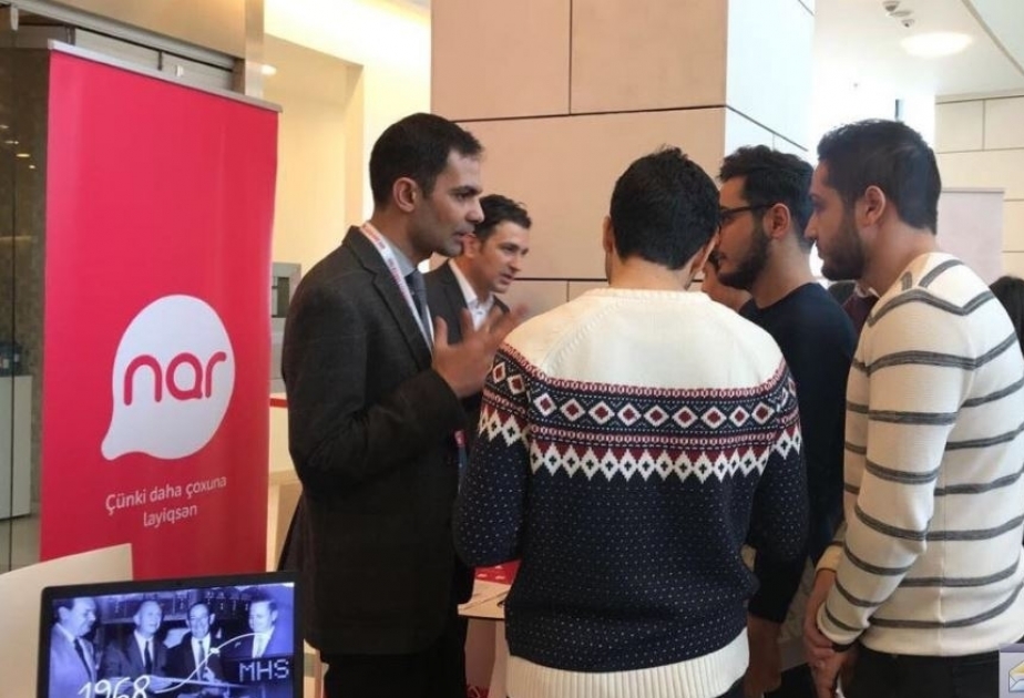 ®  Nar supports youth in building successful career