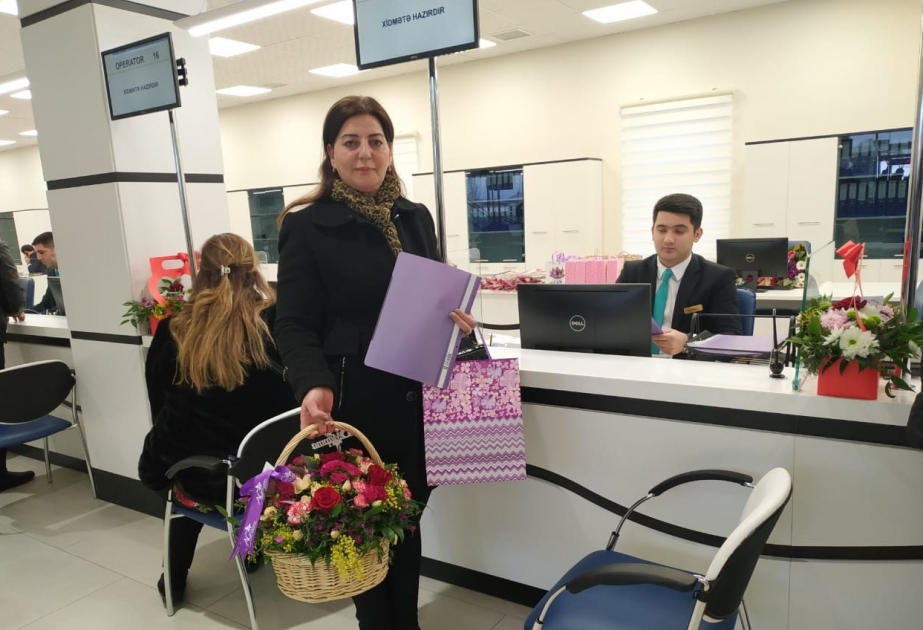Komitə: 8 Martla əlaqədar çıxarışlar xanımların ünvanlarında təqdim olunub