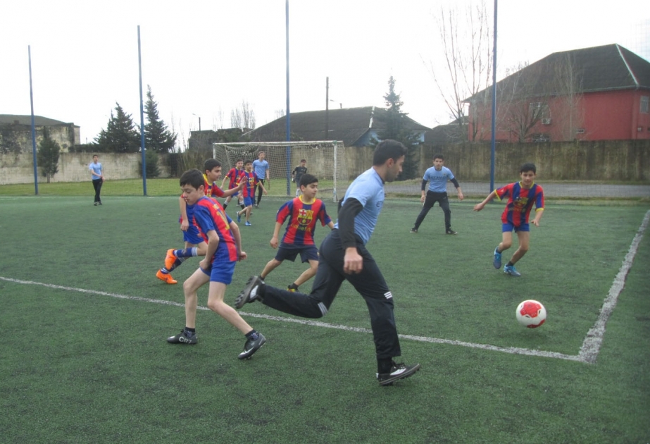 Astarada yeniyetmə məktəblilər arasında mini futbol üzrə rayon birinciliyi başa çatıb