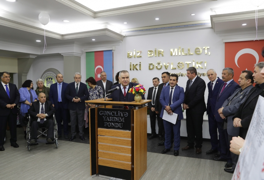 Beynəlxalq Qadınlar Günü münasibətilə Gəncliyə Yardım Fondunda növbəti xeyriyyə sərgisi keçirilib