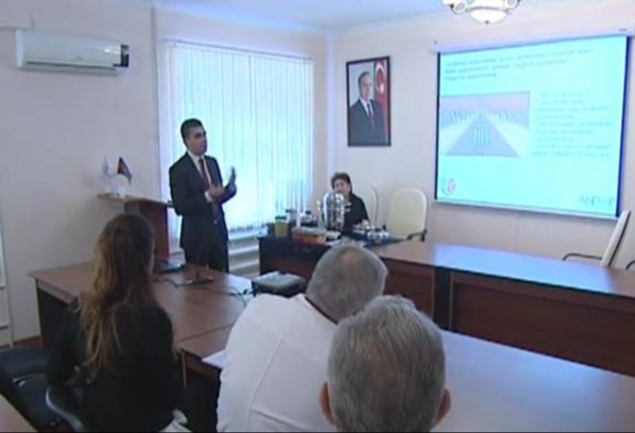 Kardiologiya institutunda keçirilən konfrans düzgün qidalanma mövzusuna həsr olunub
