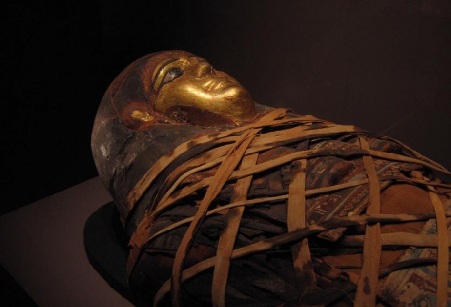 Misirin Luksor şəhərində qədim mumiya tapılıb