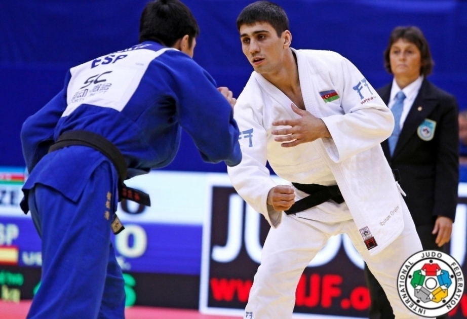 Les judokas azerbaïdjanais sont en séance d'entraînement à Nymburk