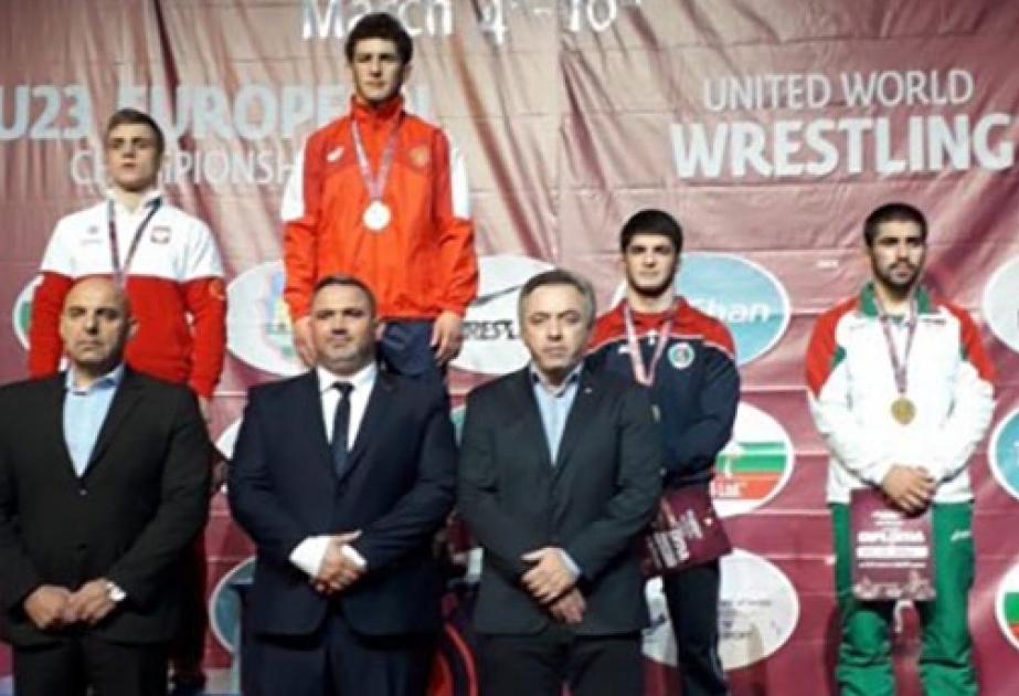 Sərbəst güləş üzrə millimiz Avropa çempionatında ilk medalın qazanıb