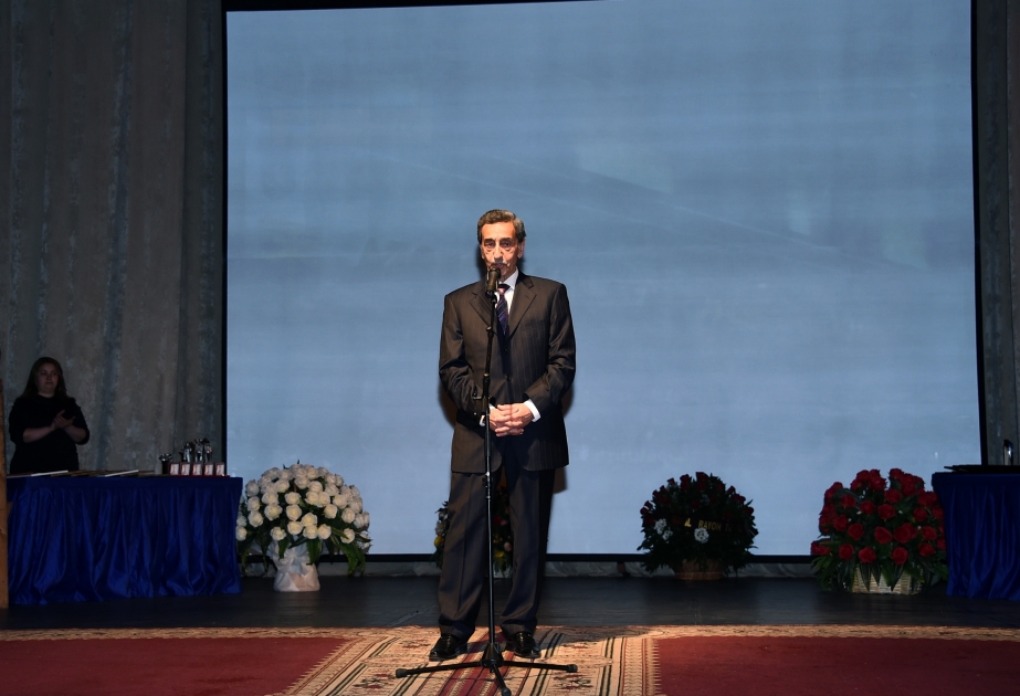10 mart - Milli Teatr Günü münasibətilə Teatr Xadimləri İttifaqında tədbir təşkil olunub