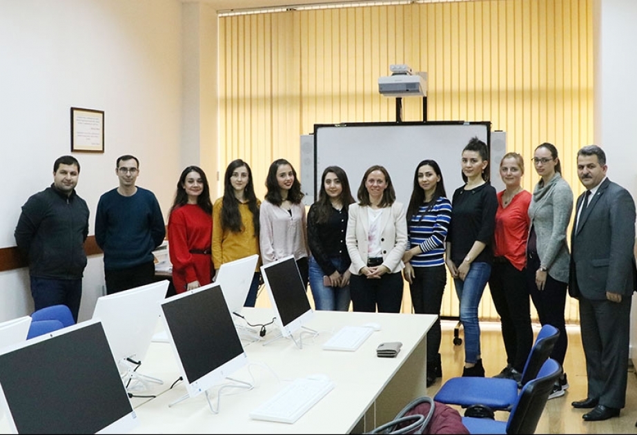 Almaniyalı professor Azərbaycan Universitetinin tələbələrinə təlim keçib