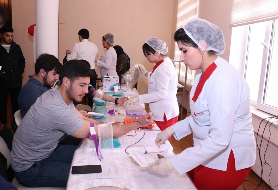 AzTU-nun əməkdaşları və tələbələri talassemiyalı və hemofiliyalı xəstələr üçün qan veriblər