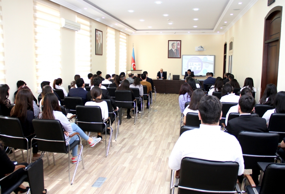 Ədliyyə Akademiyasında probasiya ilə bağlı maarifləndirici seminar keçirilib