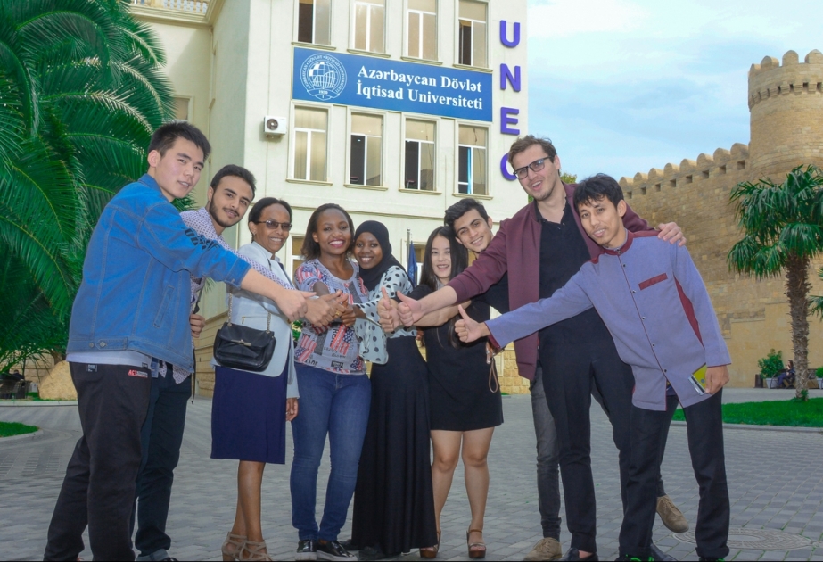 UNEC-in seçilmiş məzunlarına “UNEC BrandAmbassador” statusu veriləcək