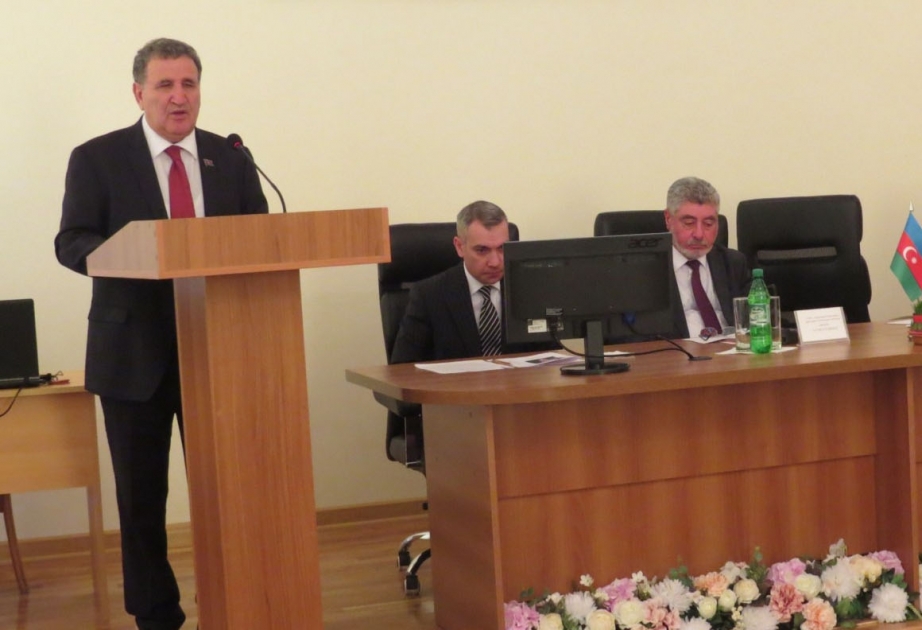 Nəsiminin 650 illik yubileyinə həsr olunan elmi sessiya