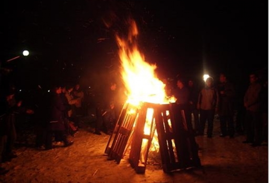 Heute feiert Aserbaidschan dritten Luft-Dienstag von Novruz
