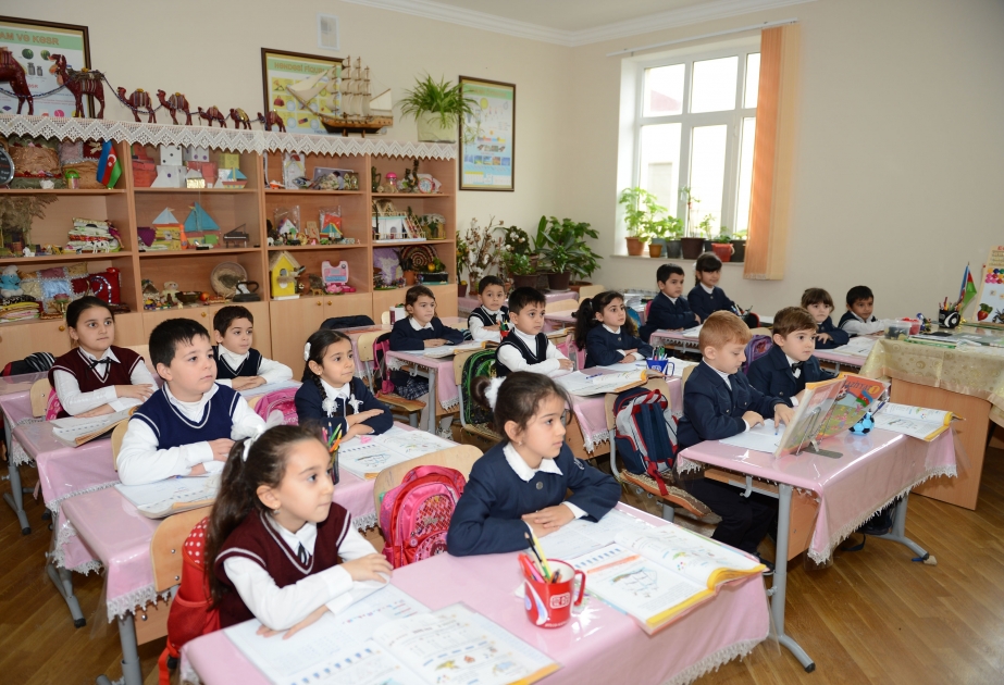 Birinci sinfə şagird qəbulu başlayıb