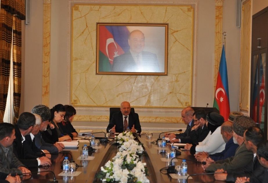 Yeni qeydiyyatdan keçmiş dini icmalara şəhadətnamələr təqdim edilib