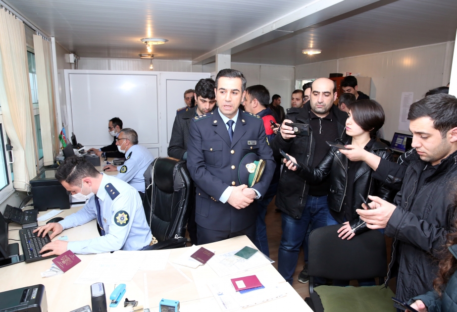Jurnalistlər “Mazımçay” gömrük postunun fəaliyyəti barədə məlumatlandırılıb