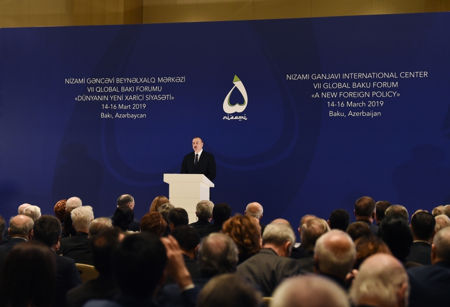 VII Qlobal Bakı Forumu işə başlayıb  Azərbaycan Prezidenti İlham Əliyev Forumun açılışında iştirak edib  YENİLƏNİB 3 VİDEO