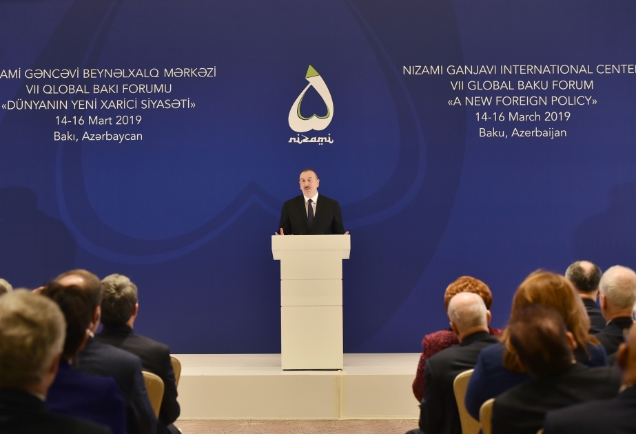 Ilham Aliyev: El gobierno armenio intenta cambiar el formato de las conversaciones de Karabaj