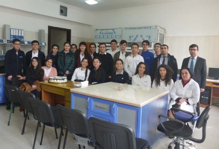 Aşqarlar Kimyası İnstitutunda “Elm günü” ilə əlaqədar “açıq qapı” günləri təşkil olunub