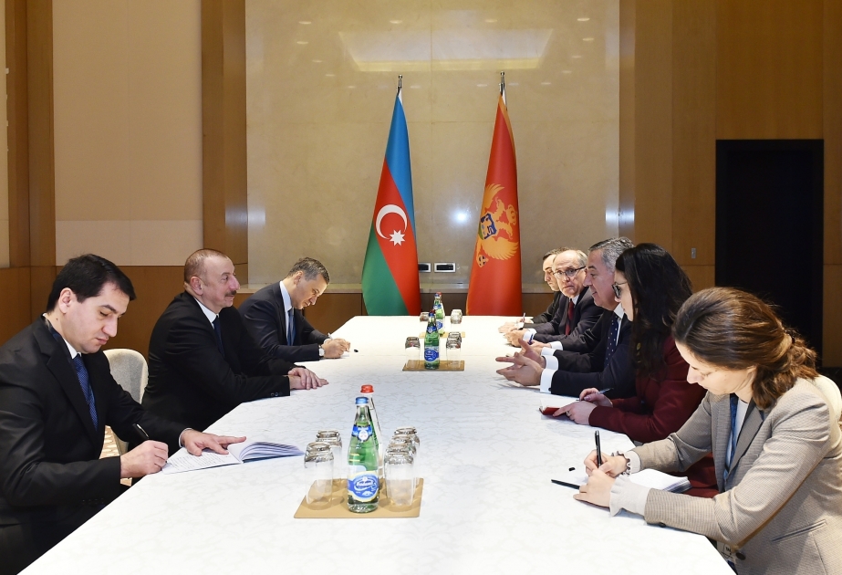 الرئيس إلهام علييف يلتقي برئيس الجبل الأسود جوكانوفيتش