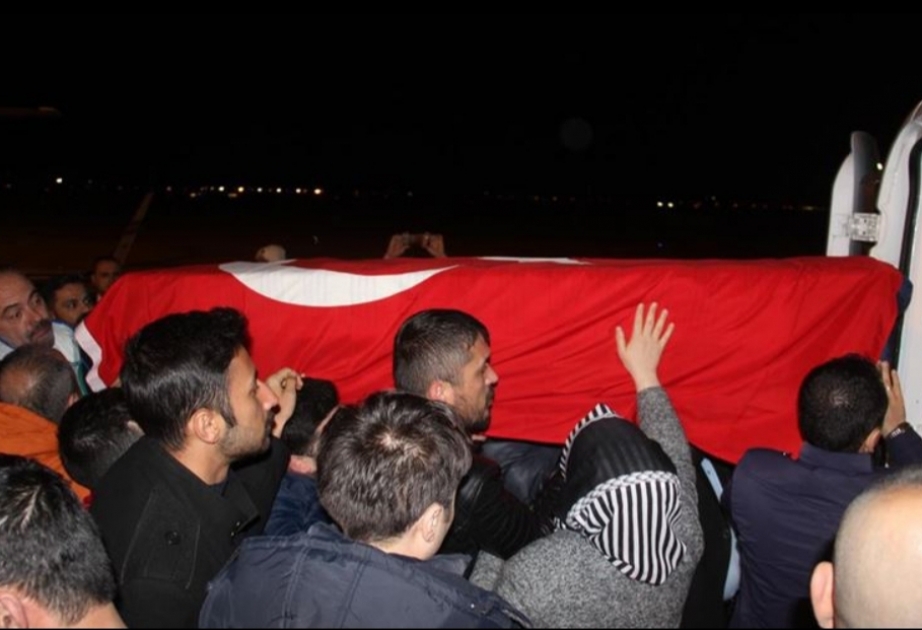 Polşada öldürülən tələbə Furkan Kocamanın cənazəsi Türkiyəyə gətirilib