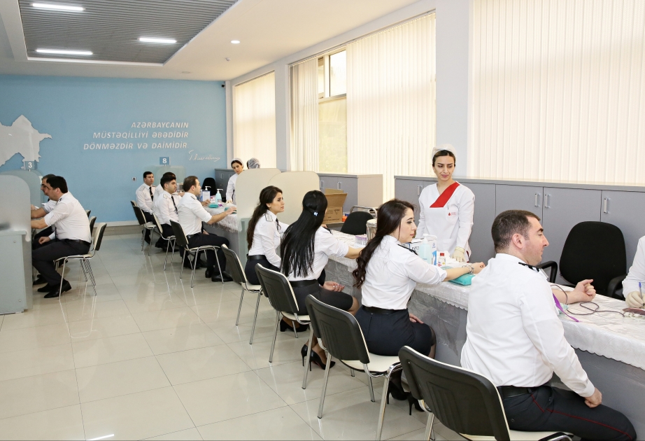 Dövlət Miqrasiya Xidmətində qanvermə aksiyası keçirilib