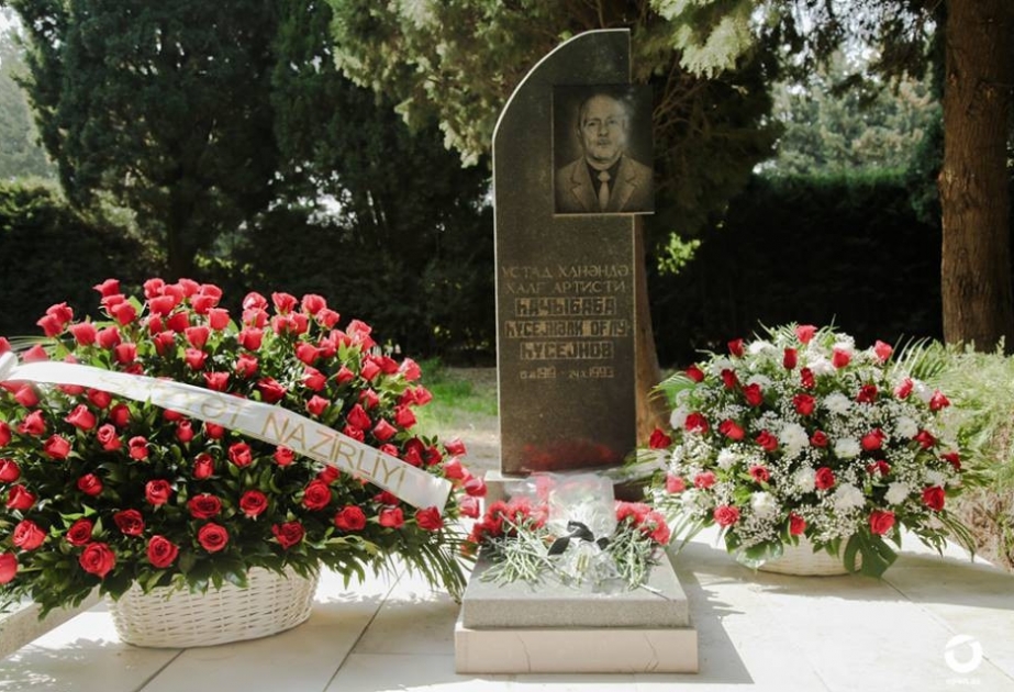 Görkəmli xanəndə Hacıbaba Hüseynovun xatirəsi yad olunub