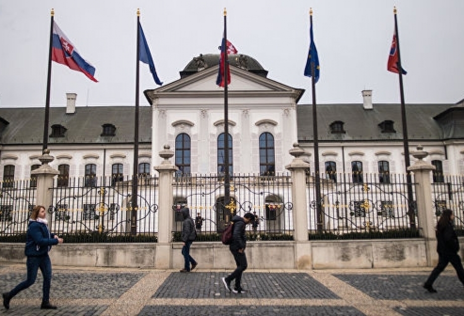 Slovakiyada prezident seçkiləri başlayıb