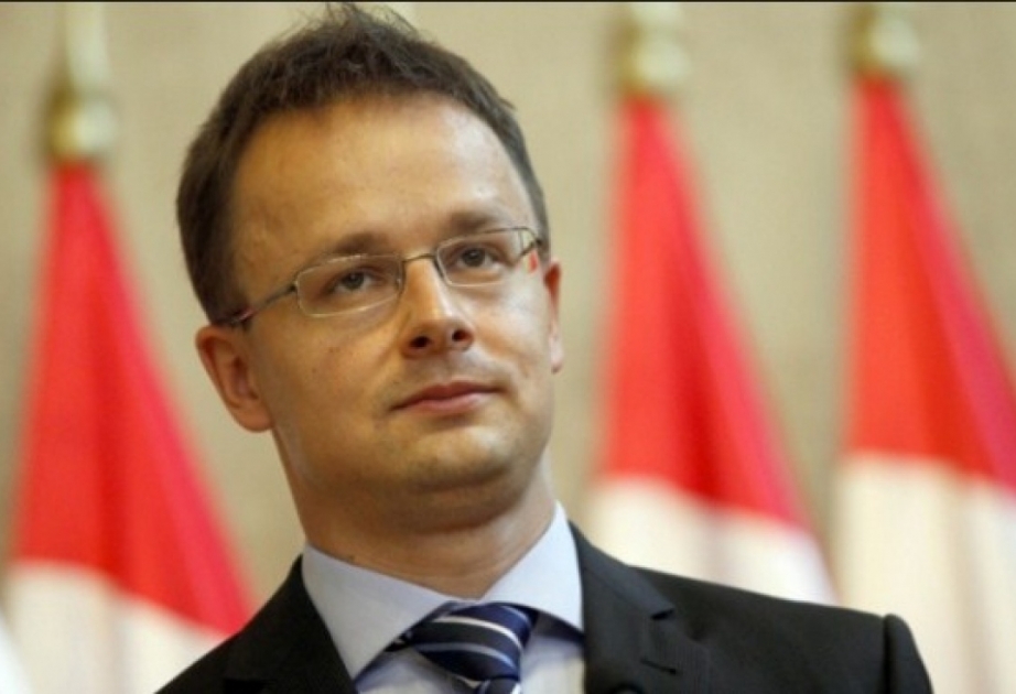 Венгерский министр призвал к национальному единению