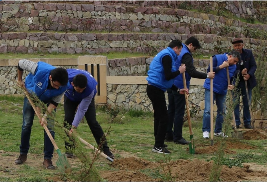“Aztelekom” MMC-nin kollektivi Hacıqabulda sosial aksiya həyata keçirib