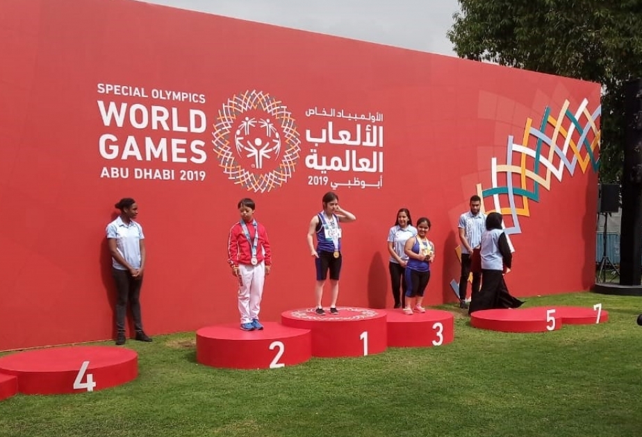 Azərbaycan komandası Xüsusi Yay Olimpiya Oyunlarında ilk qızıl medalını qazanıb