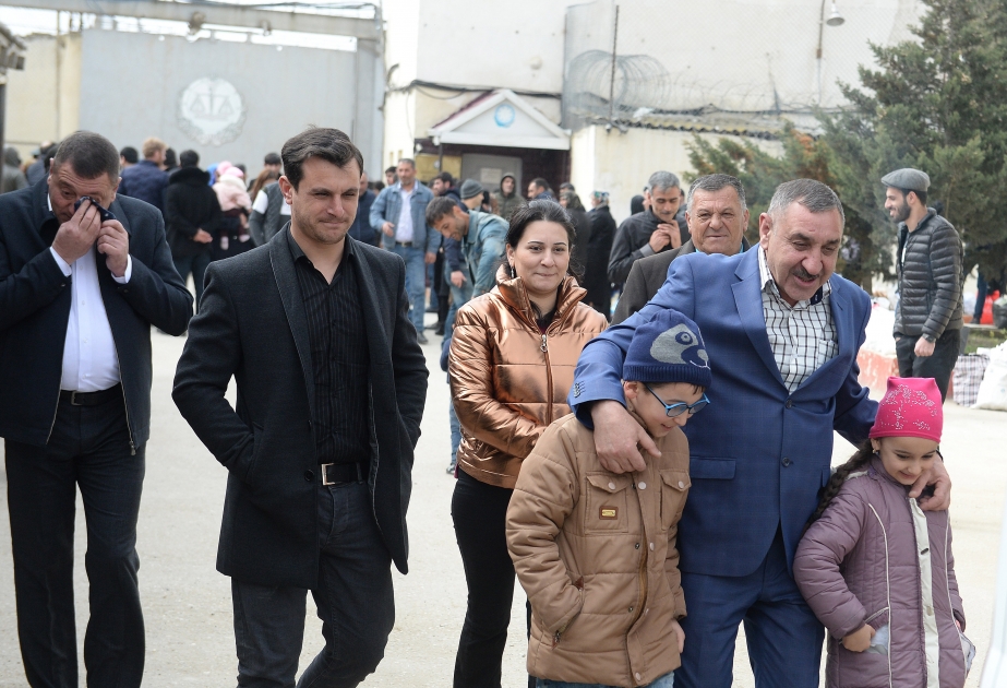 Prezident İlham Əliyevin məhkum edilmiş bir sıra şəxslərin əfvi ilə bağlı Sərəncamının icrası başa çatıb  YENİLƏNİB VİDEO