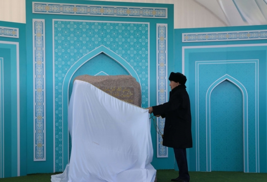 Mərkəzi Asiyada ən iri məscid Qazaxıstanda tikiləcək