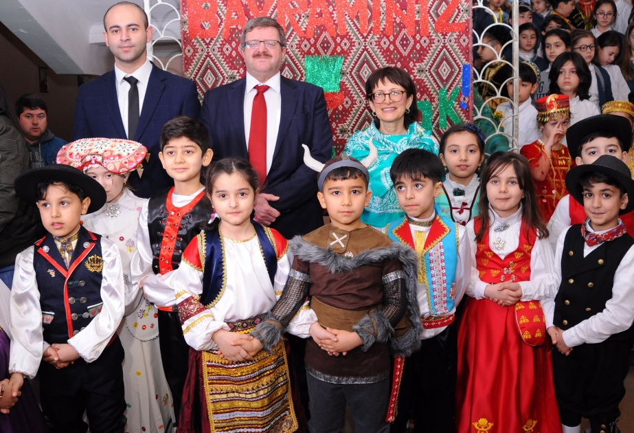 Bakı Avropa Liseyində “Olimpiya mədəniyyəti və təhsil proqramı” çərçivəsində xeyriyyə yarmarkası təşkil olunub
