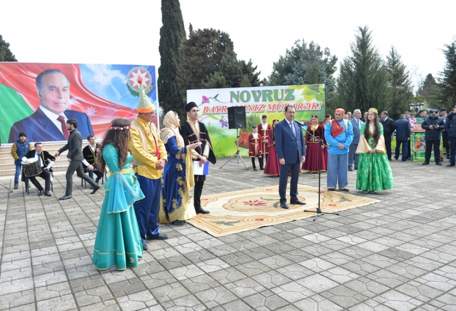 Lənkəranda möhtəşəm Novruz şənliyi