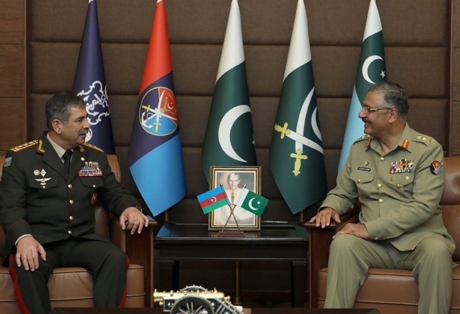 Le développement de la coopération militaire entre l'Azerbaïdjan et le Pakistan au cœur des discussions