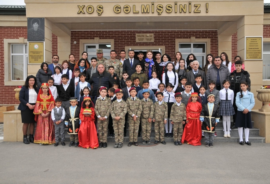 Qardaşlaşmış Xırdalan və Cocuq Mərcanlı məktəblərinin Novruz görüşü