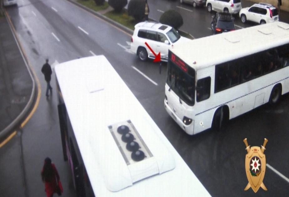 Bakıda içərisində xeyli sərnişinin olduğu avtobusu sərxoş vəziyyətdə idarə edən sürücü saxlanılıb VİDEO