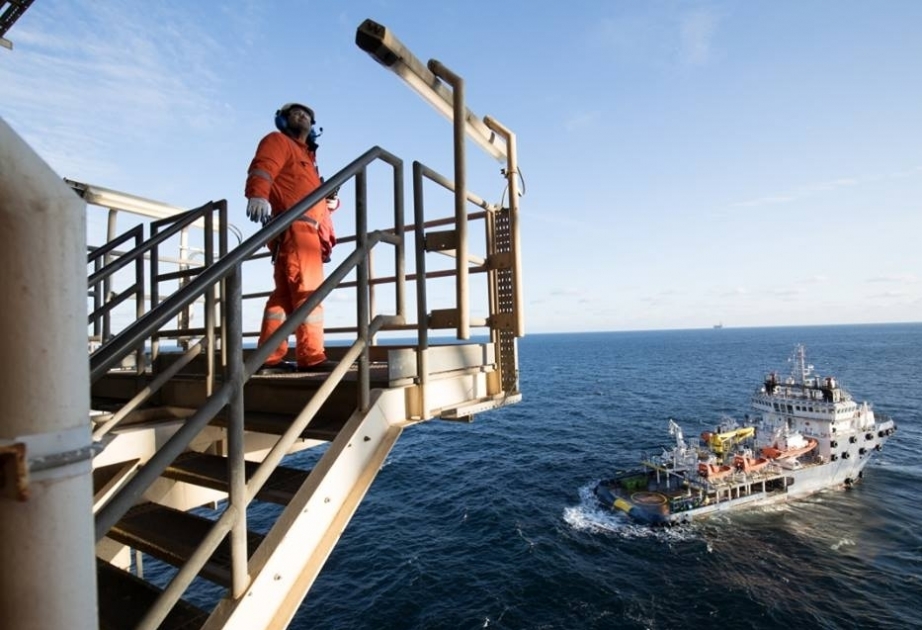 Este año se ha invertido 721 millones de manats al sector petrolero