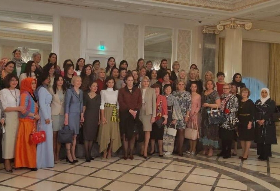 Cuba presente en encuentro con Vicepresidenta de Azerbaiyán