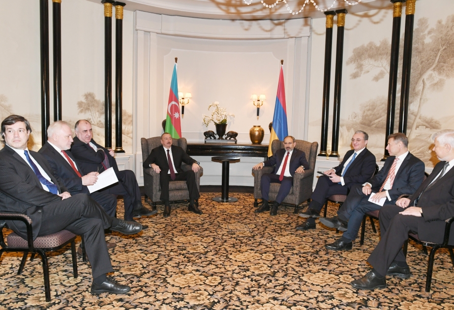 Meeting of Azerbaijani President and Armenian Prime Minister continues with participation of Minsk Group co-chairs