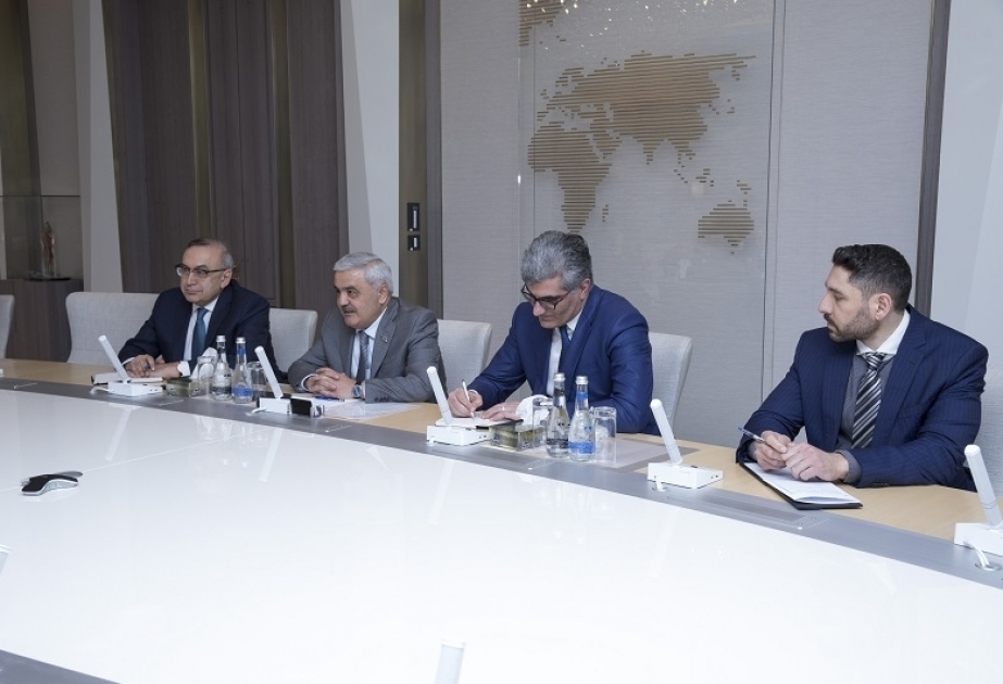 Hungría se interesa en la compra de gas azerbaiyano