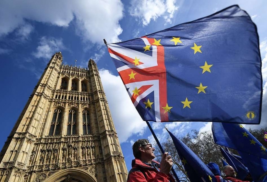 Tereza Mey Brexit sazişini parlamentdə yenidən səsverməyə çıxarmaq istəyir