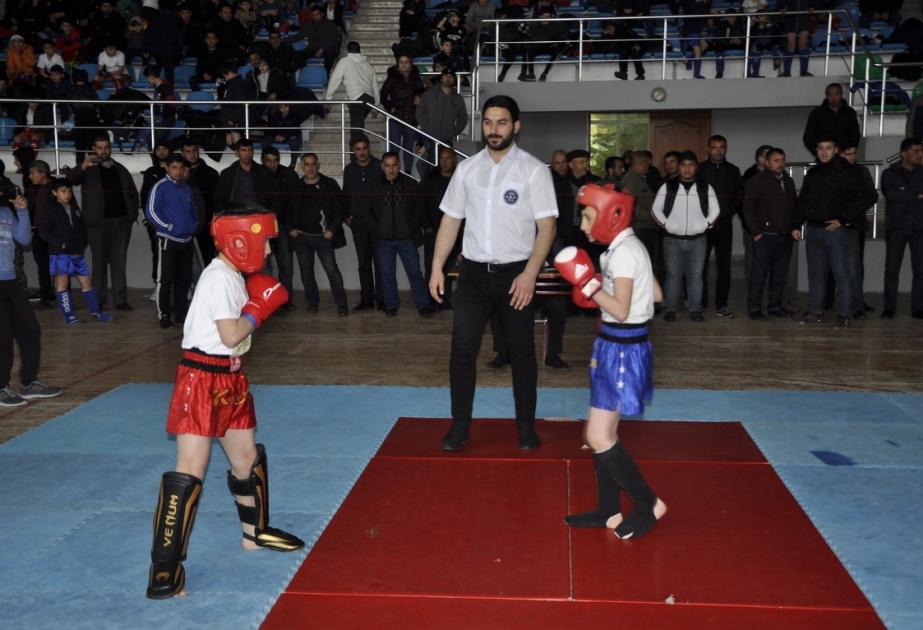 Kikboksinq üzrə “Qarabağ open” turnirində 200-dən çox idmançı iştirak edib