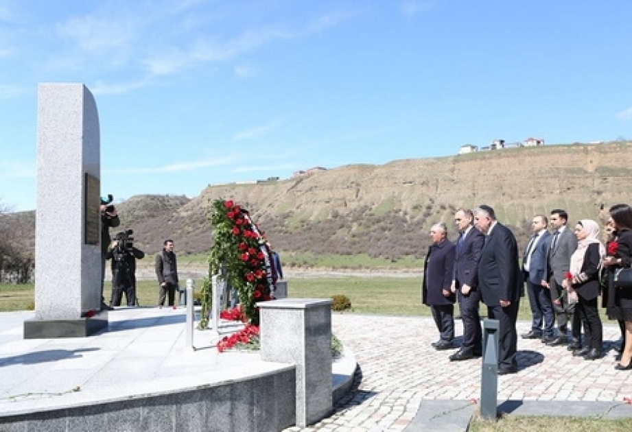 Azərbaycan İlahiyyat İnstitutunun kollektivi Quba Soyqırımı Memorial Kompleksini ziyarət edib