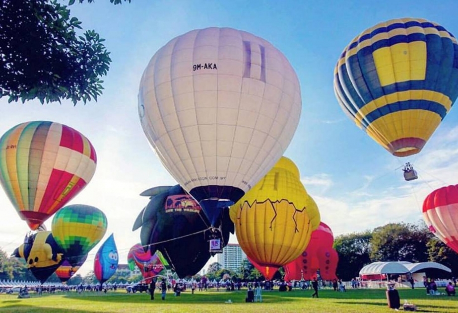 Malayziyada hava balonları festivalı keçirilib