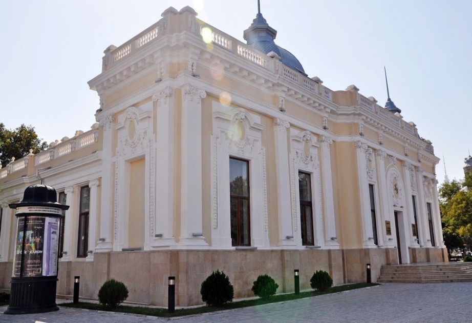 Kukla Teatrının aprel afişası zəngindir
