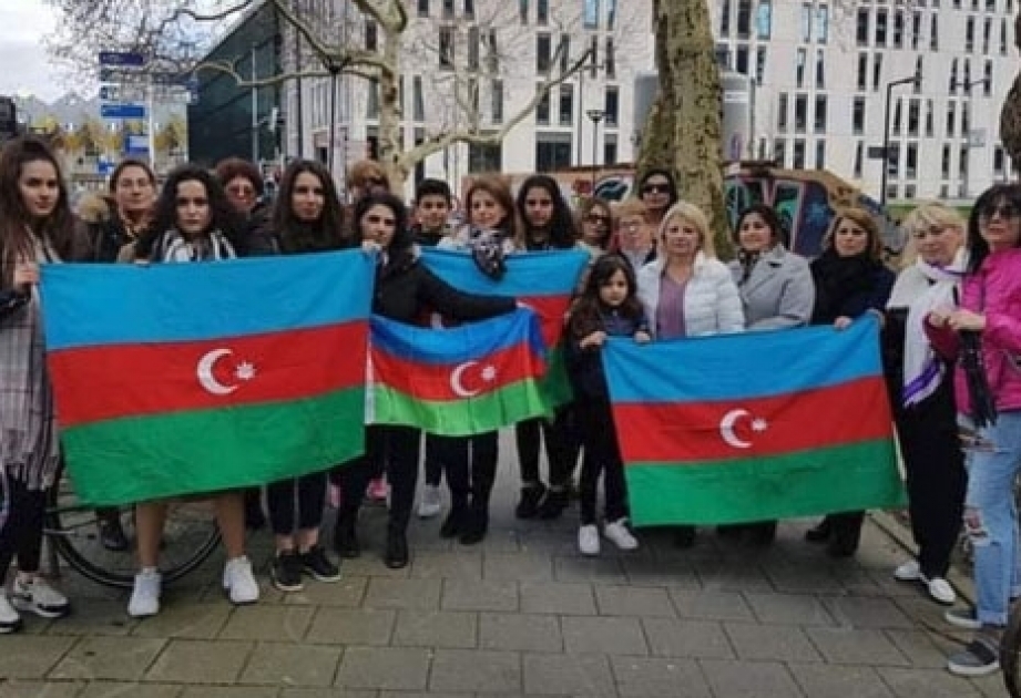 В Роттердаме прошло тихое шествие, посвященное Дню геноцида азербайджанцев
