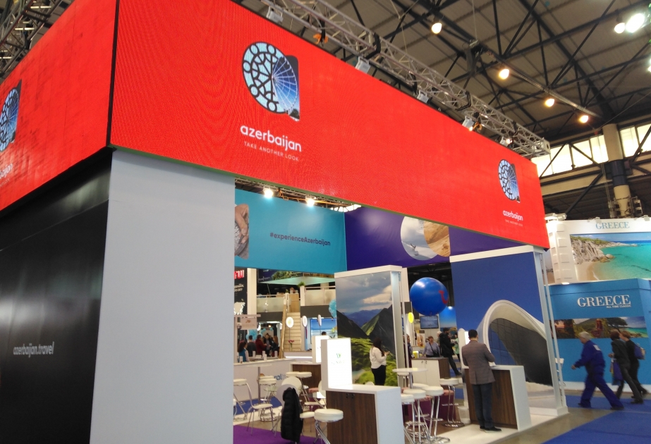 Potencial turístico de Azerbaiyán se presenta en Ucrania
