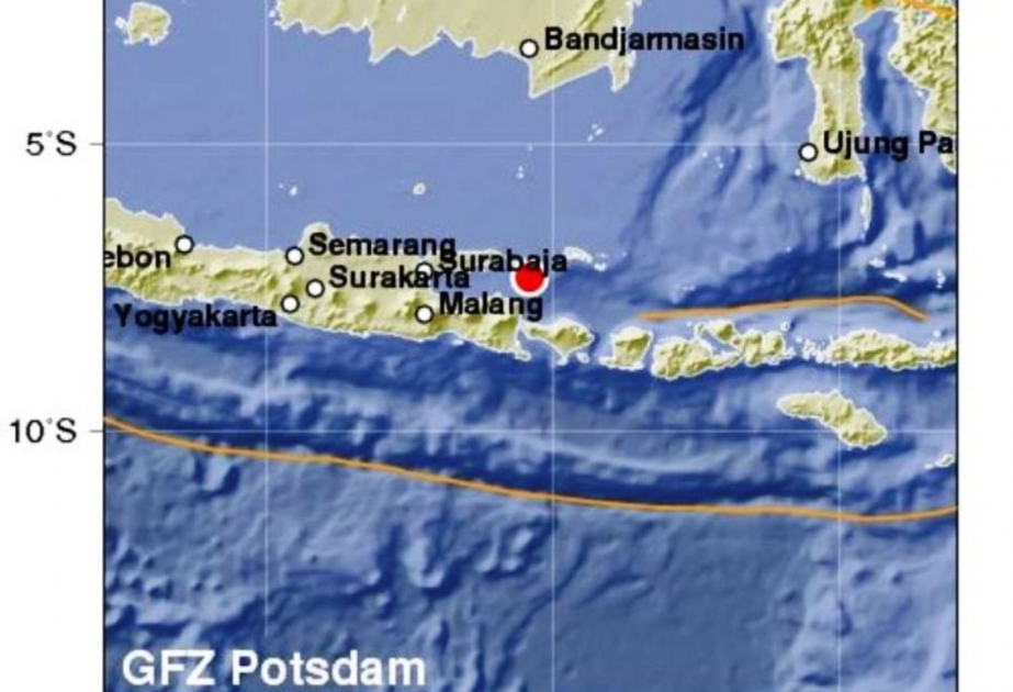 زلزال بقوة 4.9 درجات يضرب إندونيسيا