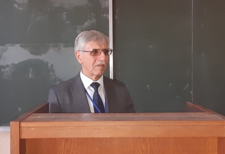 Azərbaycanlı akademik Kiyevdə keçirilən beynəlxalq konfransda iştirak edib